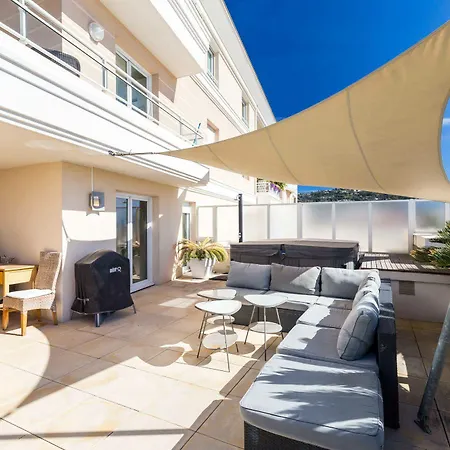 Apartman Superb Penthouse In Centre Of Stunning Views Air-conditioning Internet Near The Palais 532 Cannes
